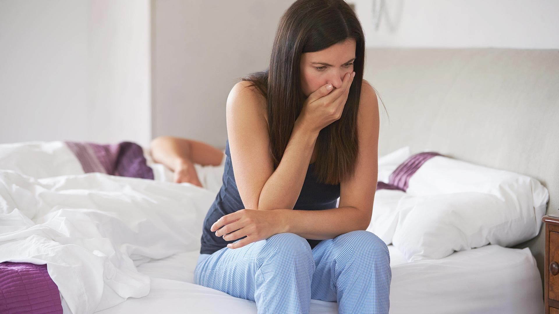 Übelkeit in der Schwangerschaft: Was dir im 1. Trimester wirklich helfen kann